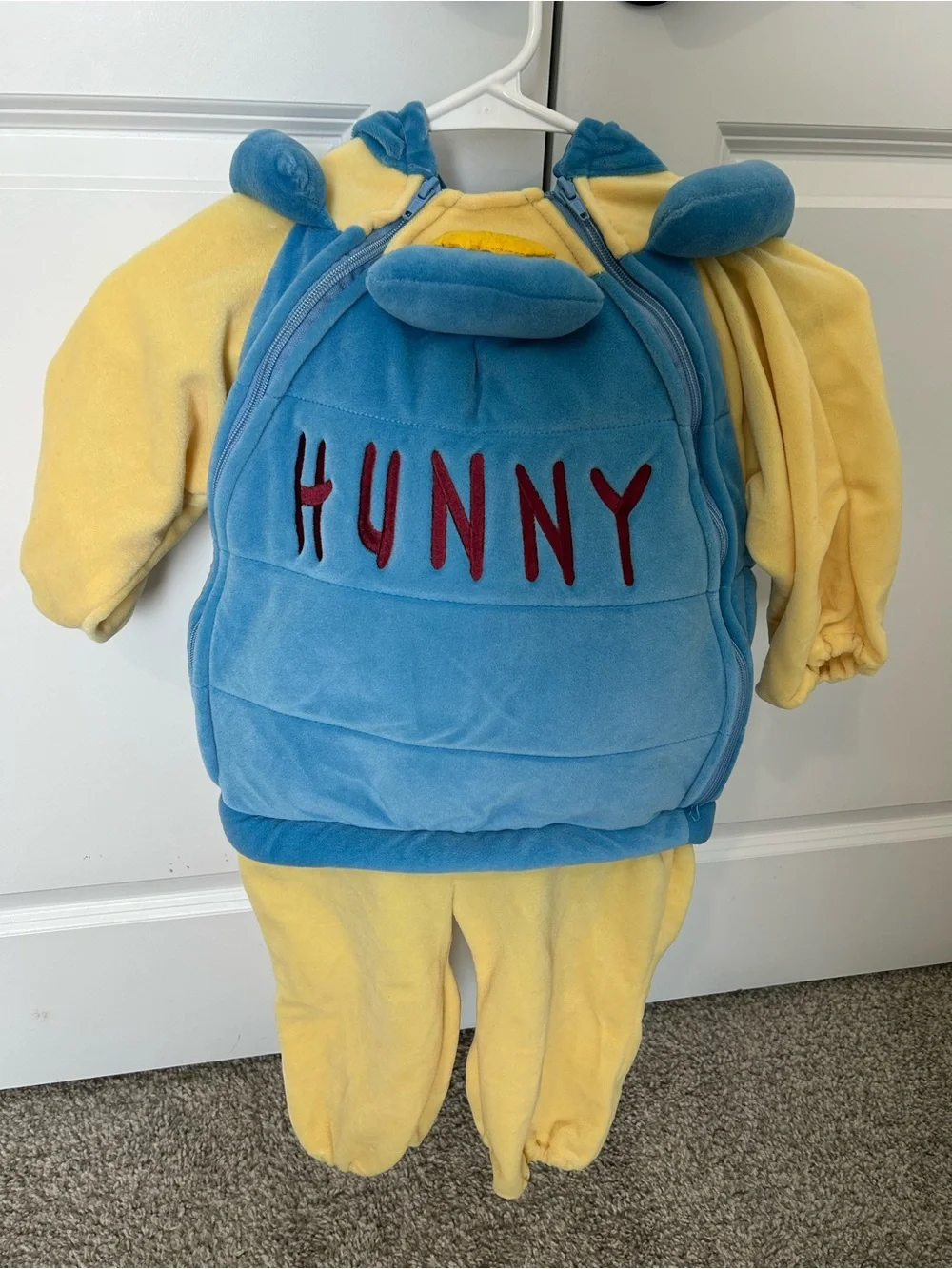 Disney Store Winnie the Pooh Hunny Pot Halloween Costume Sz 18-24 Months - Picture 2 of 6